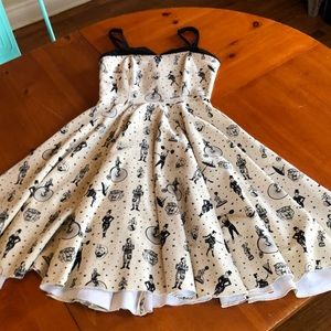Retro style dress, size medium